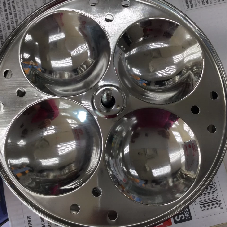 6 Plates Stainless Steel Idli Stand – Perfect for Soft, Fluffy Idlis